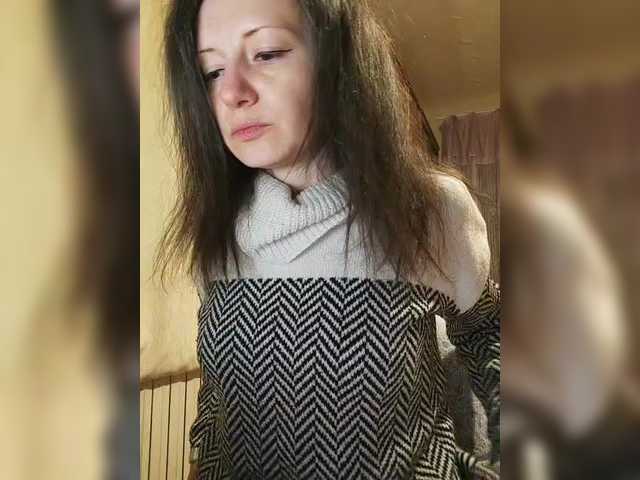 Mint-Lime's BongaCams show and profile