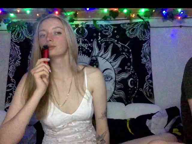 private live webcam StarryPartners