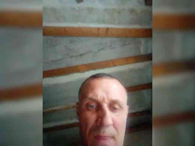 Johni-2