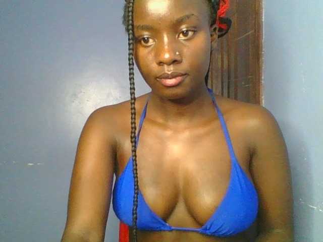 Cutiechoco's BongaCams show and profile