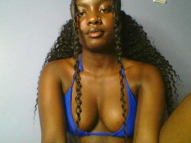 Cutiechoco's BongaCams show and profile