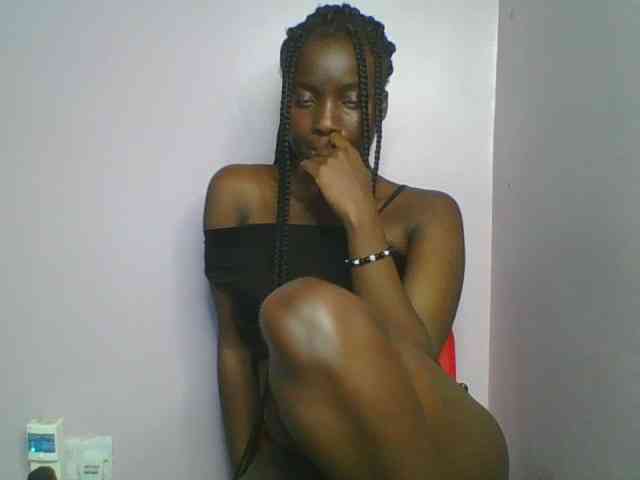 Cutiechoco Live Webcam on BongaCams