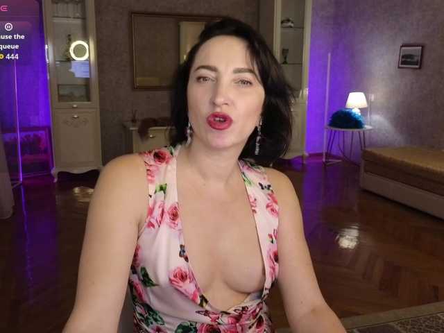 AnneKarma webcam bongacams model stream image