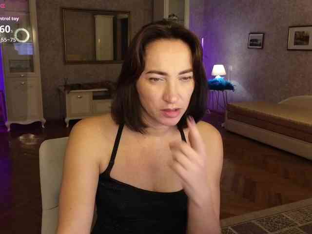 AnneKarma webcam