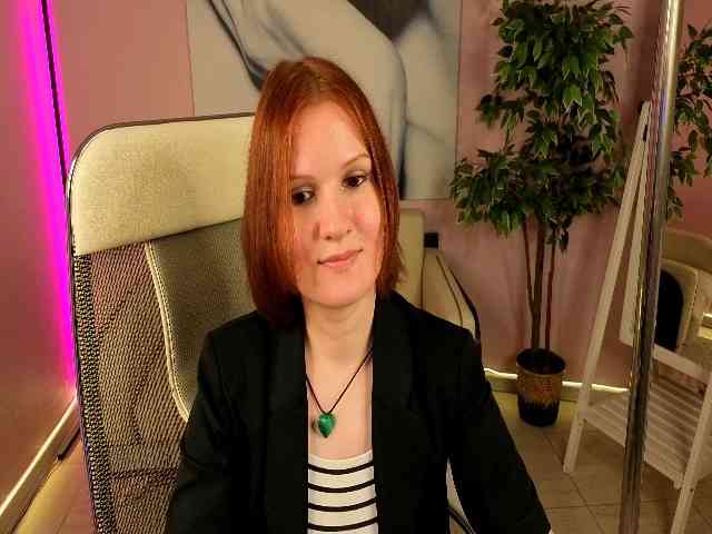 LikaMiss webcam
