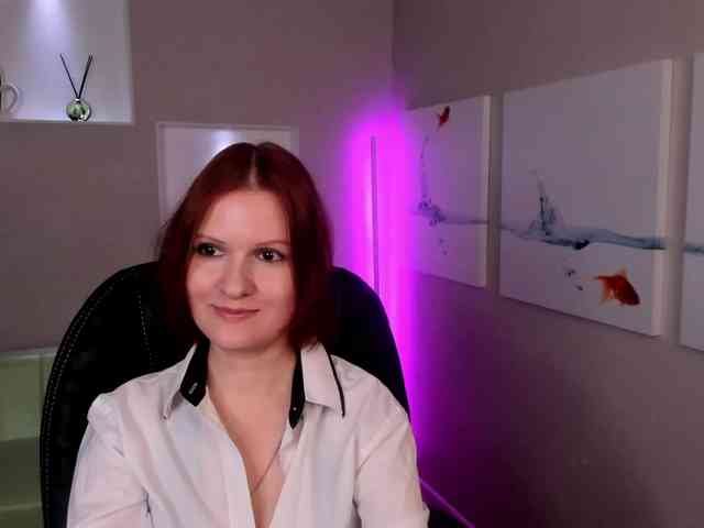 LikaMiss webcam