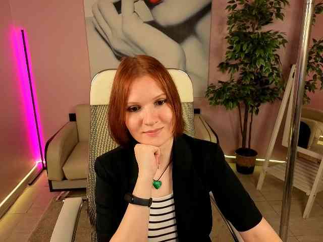 LikaMiss webcam
