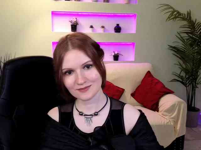 LikaMiss webcam