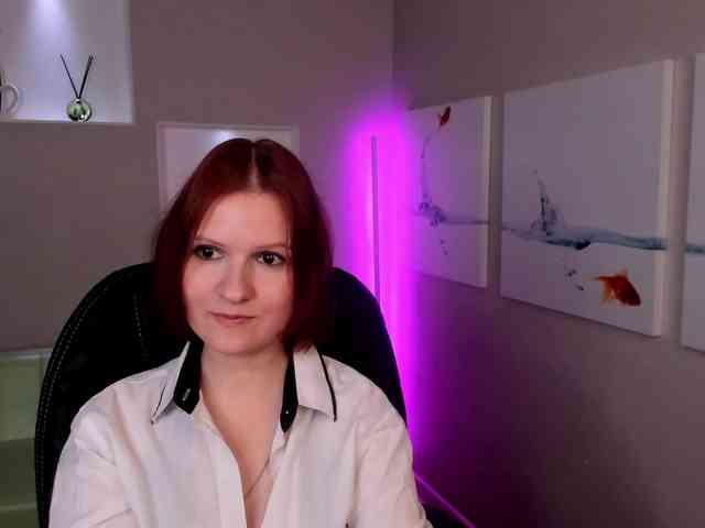 LikaMiss webcam