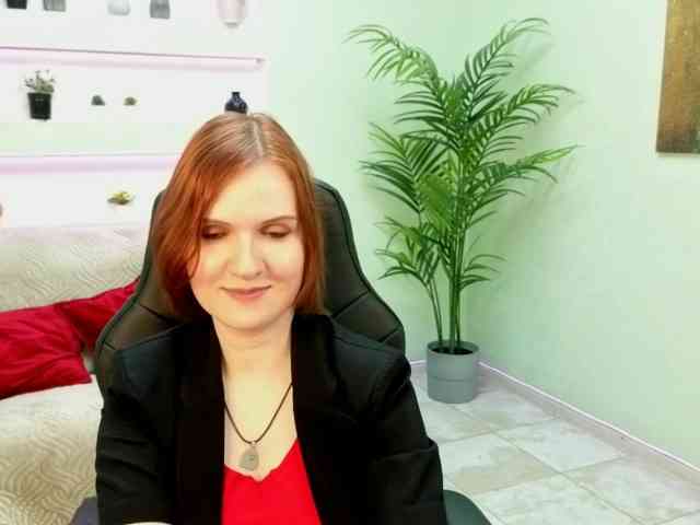 LikaMiss webcam