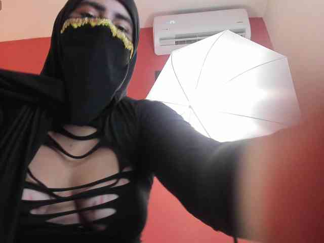 free strip chat Bekka-isaki