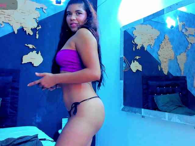 Scarlett-riles webcam