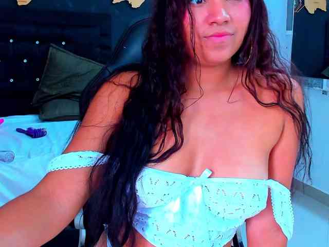 Scarlett-riles webcam