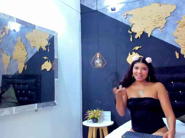 Scarlett-riles webcam