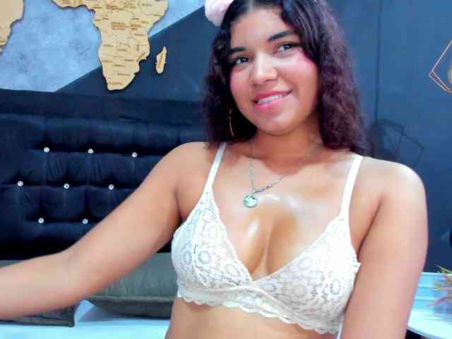 Scarlett-riles webcam