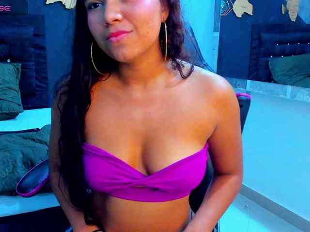 Scarlett-riles webcam