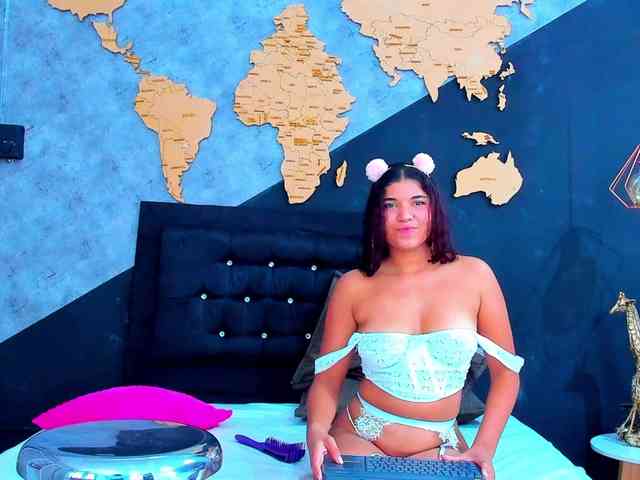 Scarlett-riles webcam