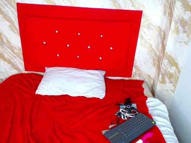 Issa-love webcam