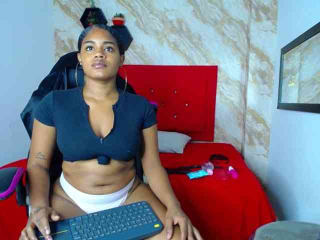 online live sex chat Issa-love