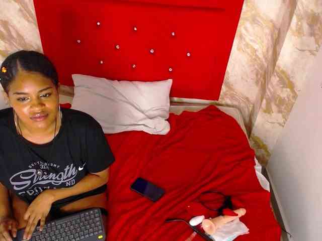 Issa-love webcam