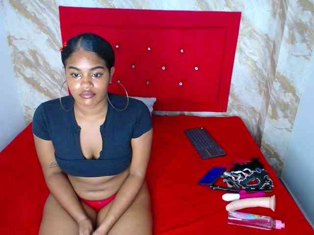 Issa-love webcam