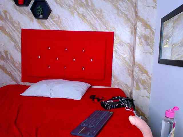 Issa-love webcam