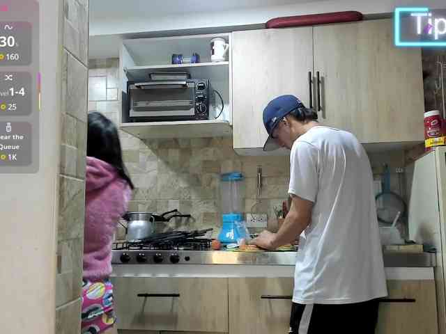 messycouple24 webcam