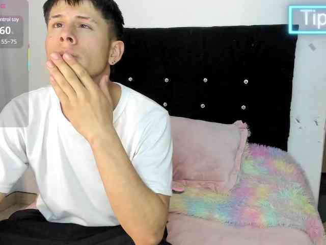 messycouple24 webcam