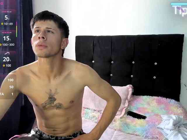 messycouple24 webcam