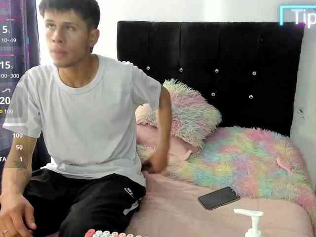 messycouple24 webcam