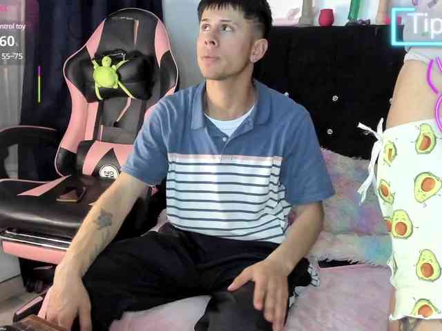 messycouple24