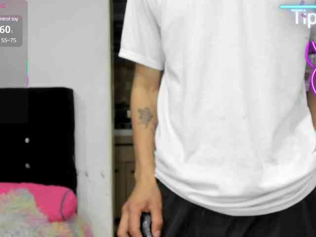 messycouple24 webcam