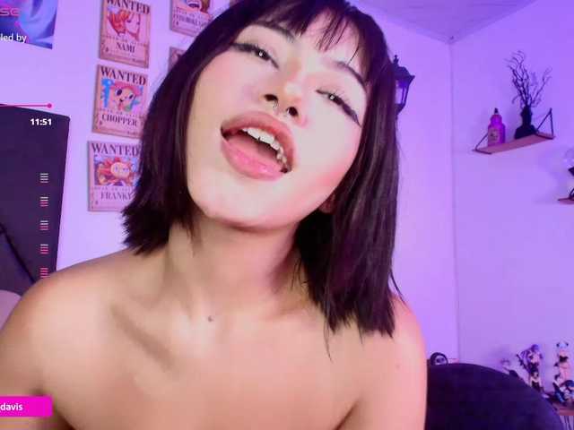 Zaradavis's BongaCams show and profile