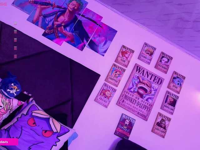 Zaradavis's BongaCams show and profile