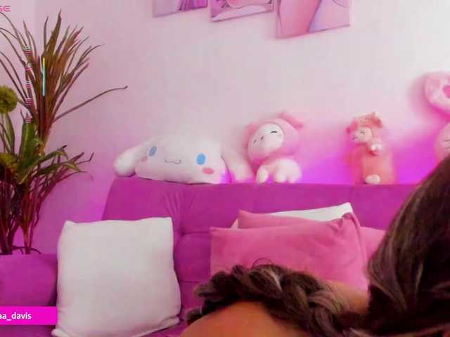 Zaradavis's BongaCams show and profile