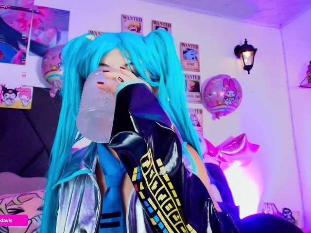 Zaradavis's BongaCams show and profile