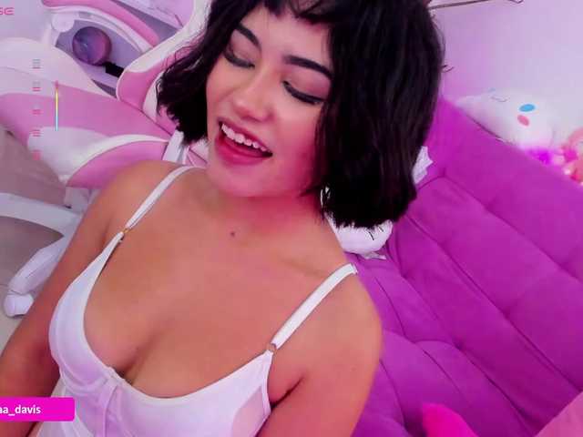 Zaradavis's BongaCams show and profile