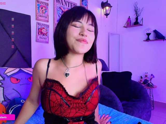 Zaradavis's BongaCams show and profile