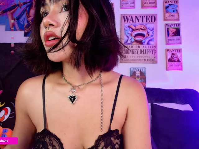 Zaradavis's BongaCams show and profile