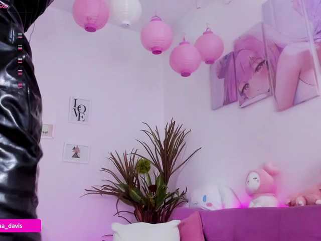 le modèle Zaradavis est en webcam porno dans un show sur le site bongacams, il possède les tags suivants: Latino/Hispanic,Brunette,Shaved