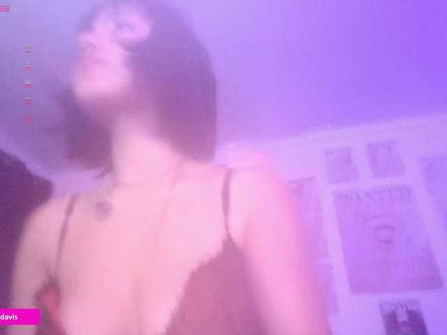 Zaradavis's BongaCams show and profile