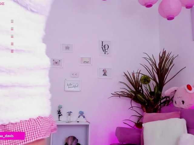 Zaradavis's BongaCams show and profile