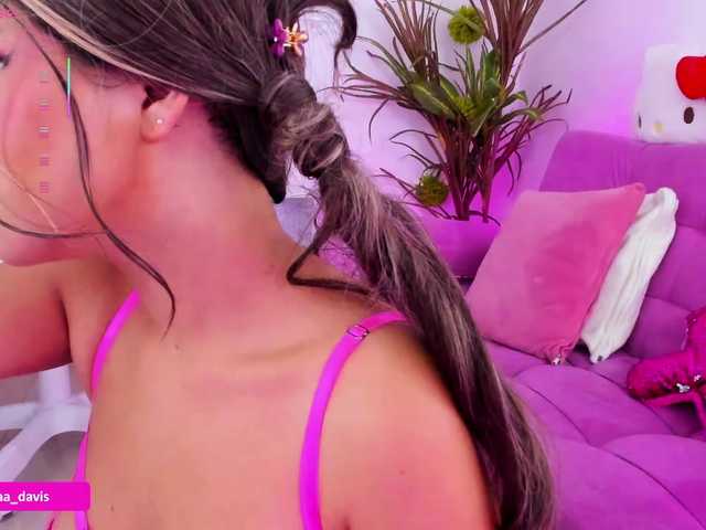 Zaradavis's BongaCams show and profile