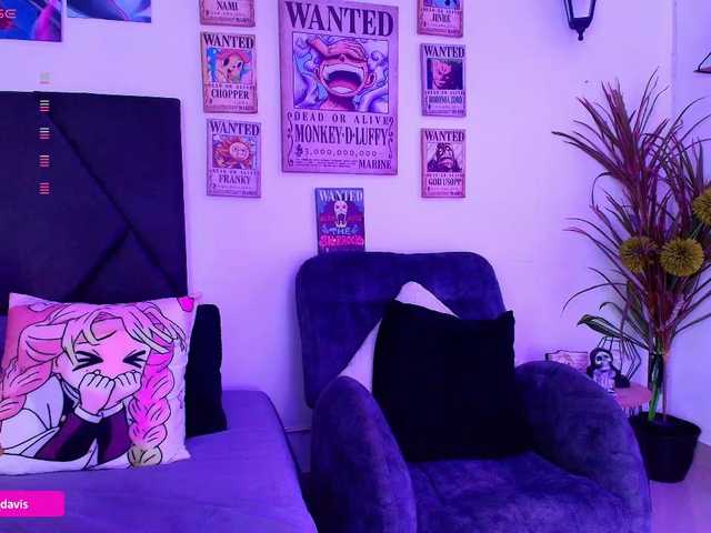 Zaradavis's BongaCams show and profile