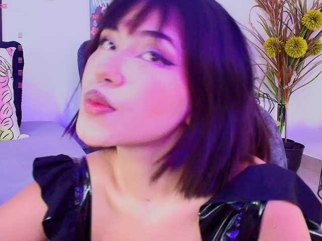 Zaradavis's BongaCams show and profile