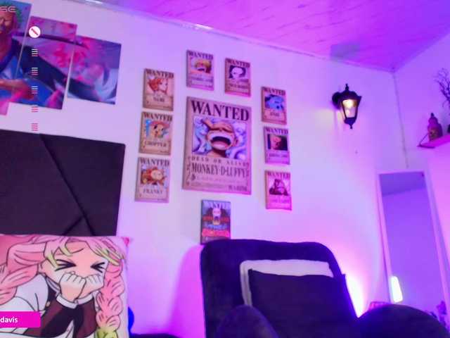 Zaradavis's BongaCams show and profile