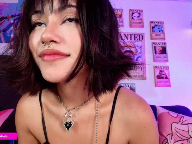 Zaradavis's BongaCams show and profile