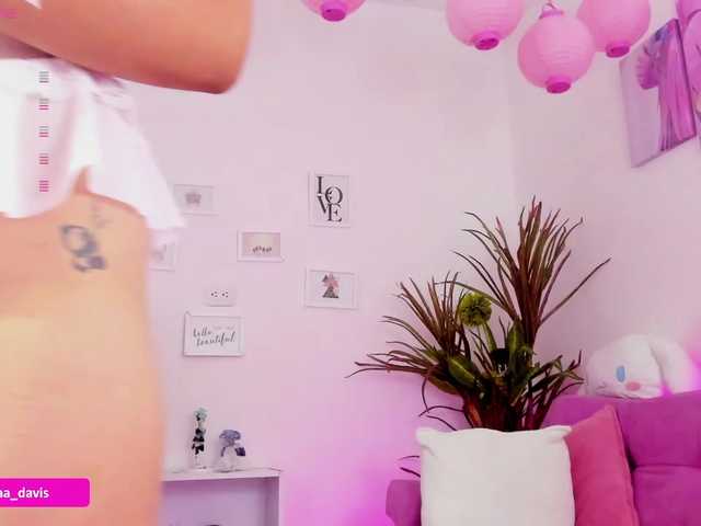 Zaradavis's BongaCams show and profile