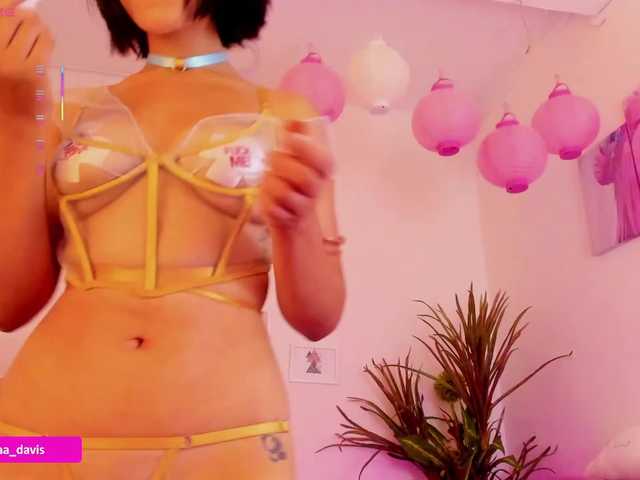 Zaradavis's BongaCams show and profile