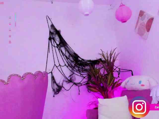 Zaradavis Live Webcam on BongaCams